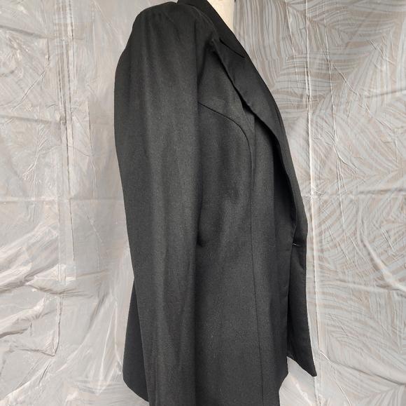 HW Collections - Black Blazer - Size XL - Picture 4 of 5